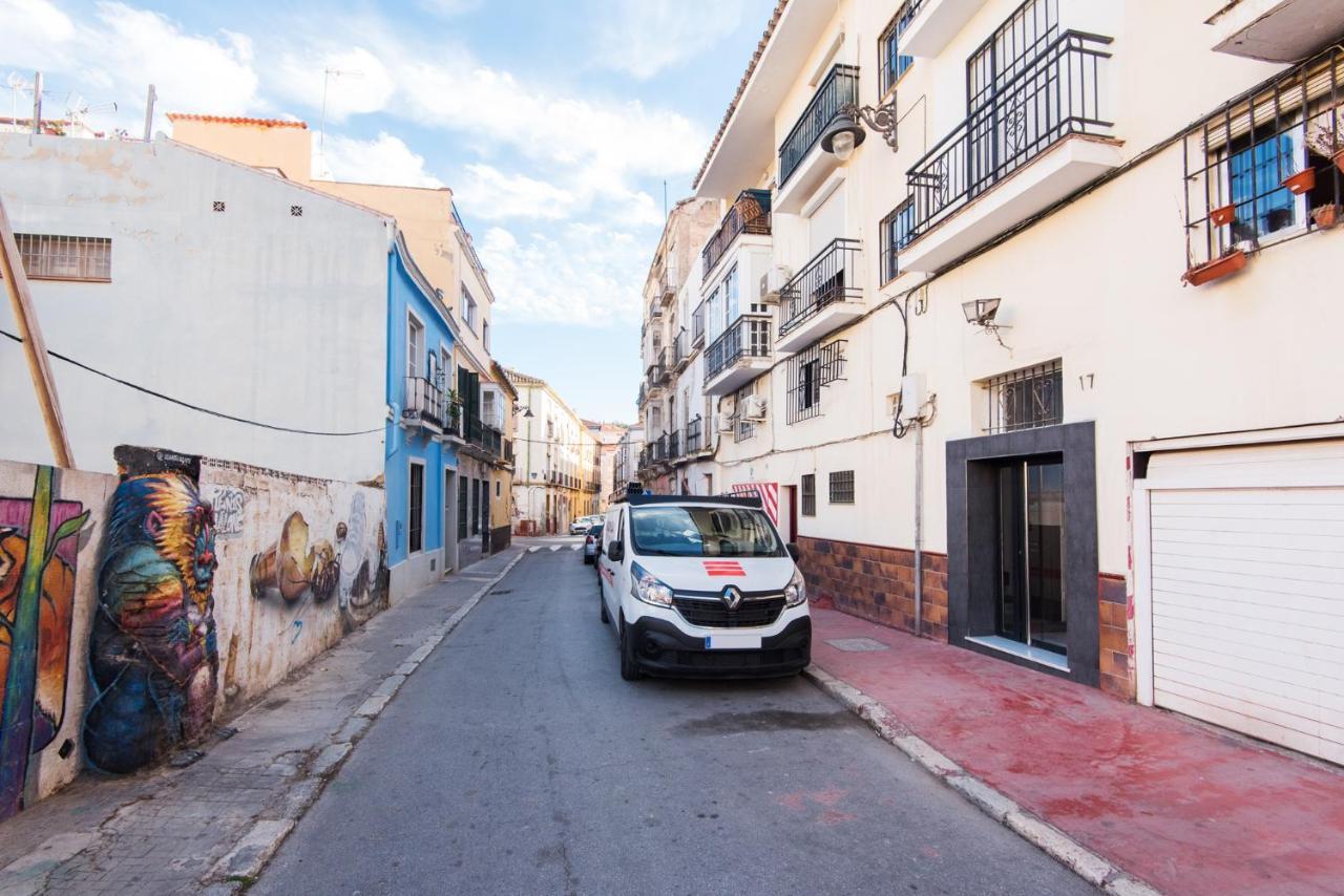 Street Art Fantasy 1 Apartment Malaga Bagian luar foto